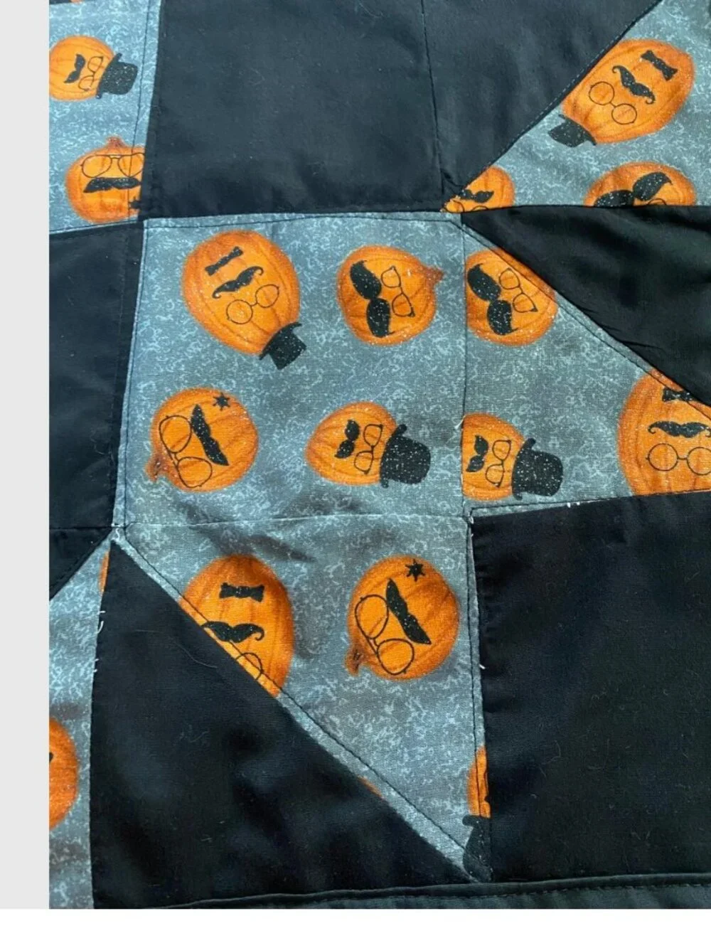Halloween Set of 5 placemats NEW